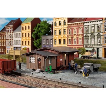 Auhagen 11465 Kolen- en brandstoffenhandel / Brennstoffhandel 1:87/H0