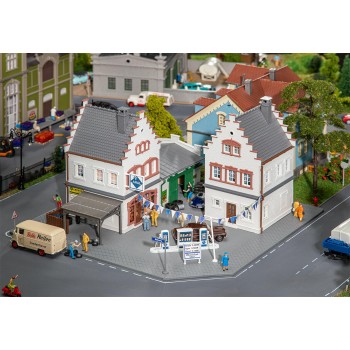 Faller 130167 Tankstation Hesselbach H0