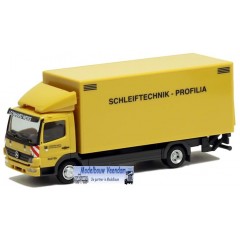 Herpa 950053 Atego 04 Ladebordwand Weiss Schleiftechnik Profila (Sonderedition Ba.-Wü.) 1:87