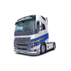 Italeri 3970 Volvo FH16 medium roof 1:24
