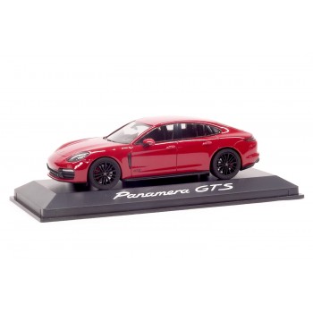 Porsche Panamera GTS rood 1:43