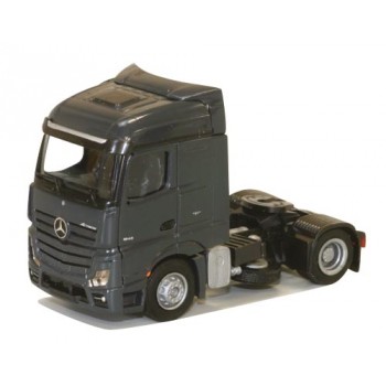 AWM 854901 MB Actros2 Stream./Aerop. - Zugmaschine/2-achsig AWM 854901 MB Actros2 Stream./Aerop. - Zugmaschine/2-achsig