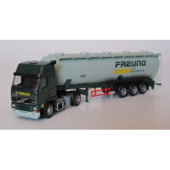 AWM 70977 Volvo FH12 Freund met silo semi"