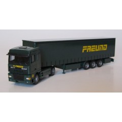 AWM 71304 DAF 95 XF Freund met oplegger"