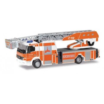 Herpa 096119 Mercedes-Benz Atego `10 Rosenbauer Drehleiter "Feuerwehr Kassel"