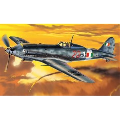 Italeri 1227 MC. 205 VELTRO 1:72
