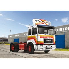 Italeri 3946 MAN F819.321 4x2