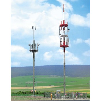 Busch 1021 2 Mobilfunkmasten H0