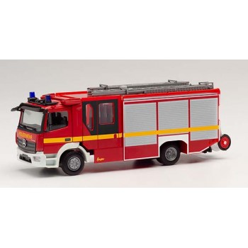 Herpa 095327 Mercedes Benz Atego Ziegler ZCab Feuerwehr