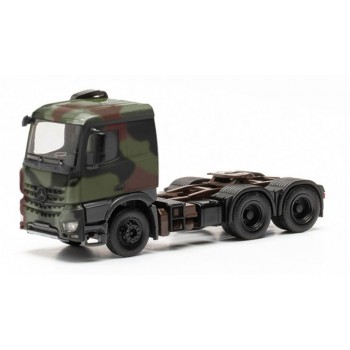 Herpa 747028 Mercedes Benz Arocs 6x4 Bundeswehr 1:87 Herpa 747028 Mercedes Benz Arocs 6x4 Bundeswehr 1:87