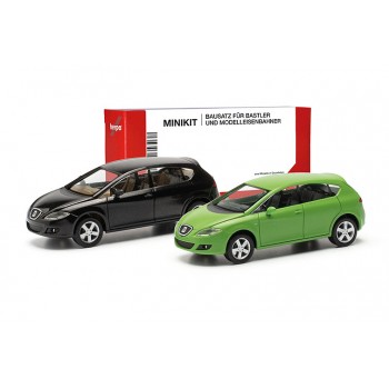 Herpa 013970 Seat Leon zwart & groen (Minikit 2 st.) 1:87 Herpa 013970 Seat Leon zwart & groen (Minikit 2 st.) 1:87