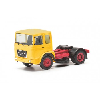Herpa 310550003 Roman Diesel 4x2  geel 1:87
