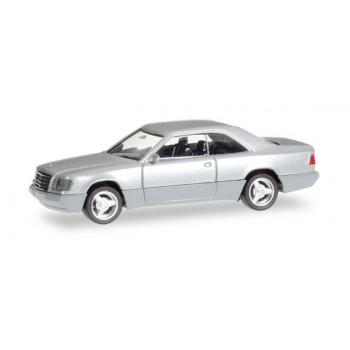 Herpa 038782 Mercedes Benz E320 Coupé, zilver metallic 1:87 Herpa 038782 Mercedes Benz E320 Coupé, zilver metallic 1:87