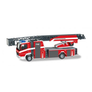 Herpa 091763 Mercedes Benz Atego Metz Drehleiter L 32 A-XS Feuerwehr Braunschweig