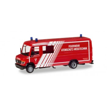 Herpa 093545 Mercedes Benz Vario GW-A/S Feuerwehr Landshut 1:87