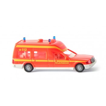 Wiking 060701 MB Binz Feuerwehr Krankenwagen Wiking 060701 MB Binz Feuerwehr Krankenwagen